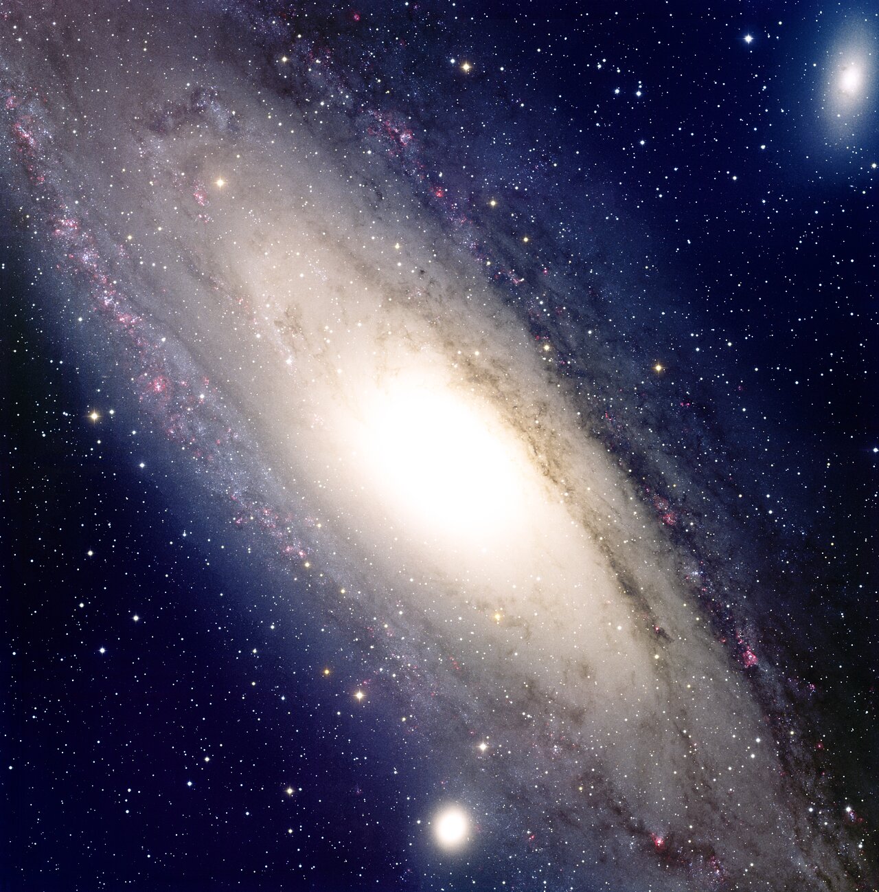 andromeda galaxy from telescope
