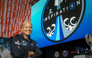 ACEAP Ambassador Heads into Space as First African-American Woman to Pilot Spacecraft