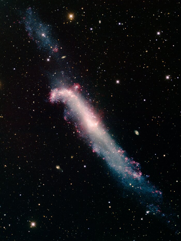 Galaxia Palo de Hockey NGC4656
