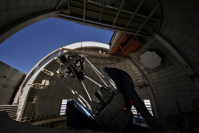 Mayall 4-m Telescope at Night