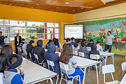 Students taking part in a presentation during Viaje al Universo 2024