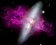 ground- and space-based HST/WIYN composite image of M82