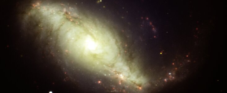 Gemini GMOS image of the barred spiral galaxy NGC 7552