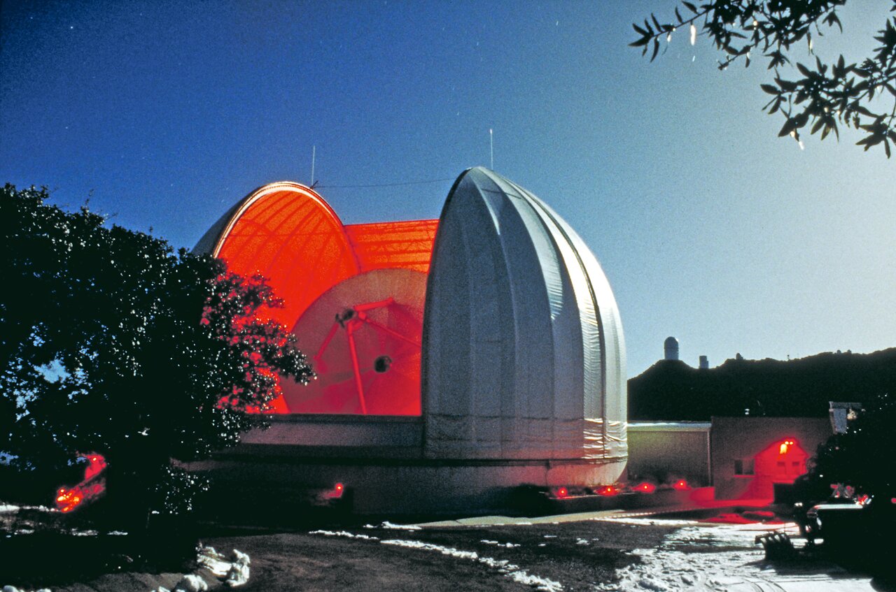Fotografía del Telescopio de 12 metros UArizona
