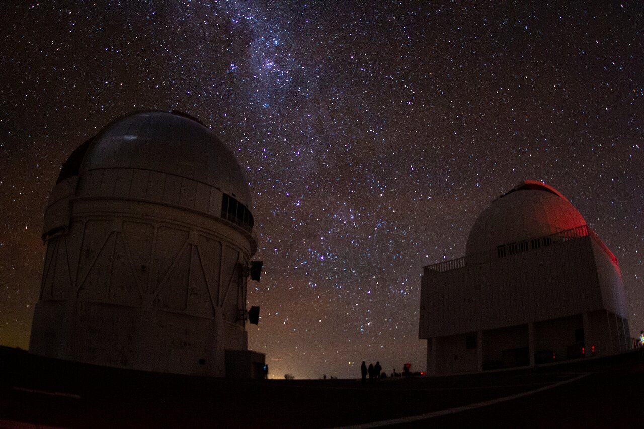 Night sky over Cerro Tololo Inter-American Observatory | NOIRLab