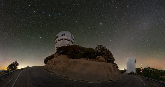 Kitt Peak y un asterismo del norte