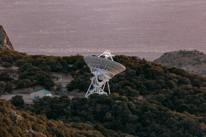 Very Long Baseline Array Dish