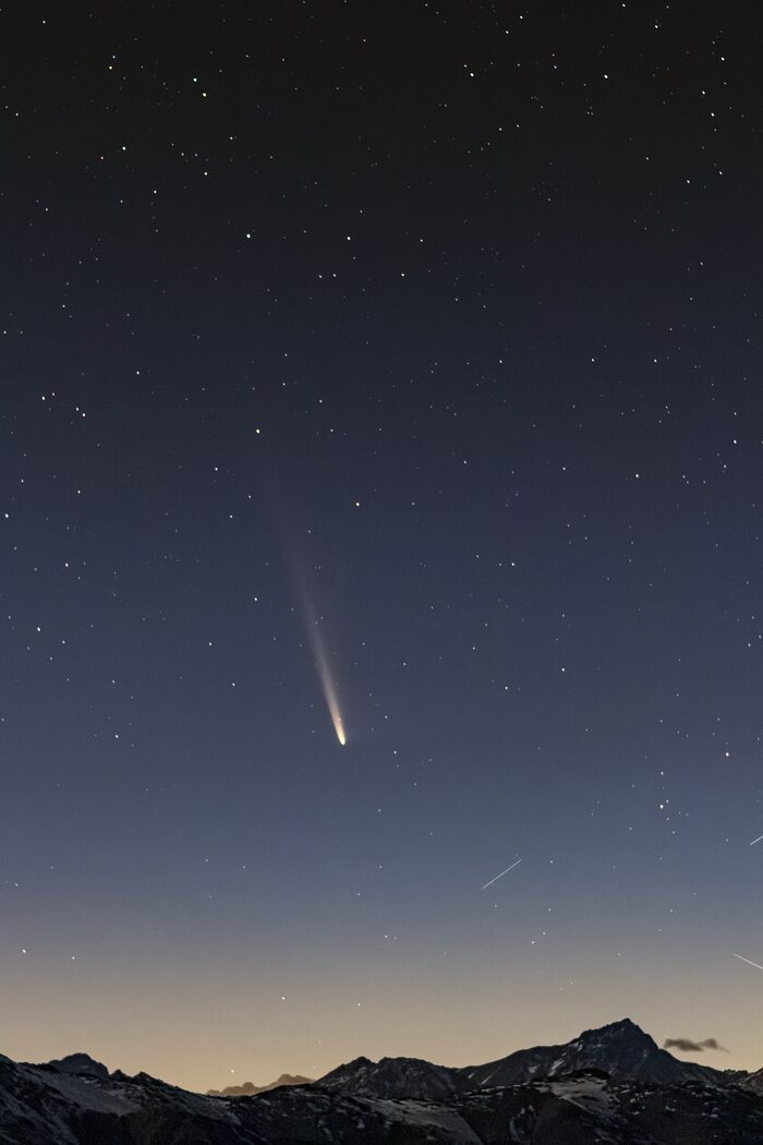 Comet C/2023 A3 (Tsuchinshan–ATLAS) from Chile