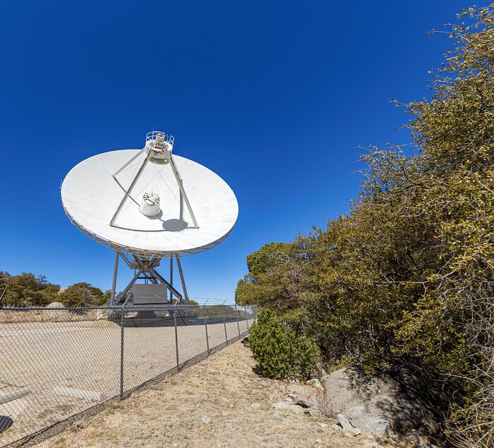 Very Long Baseline Array Dish