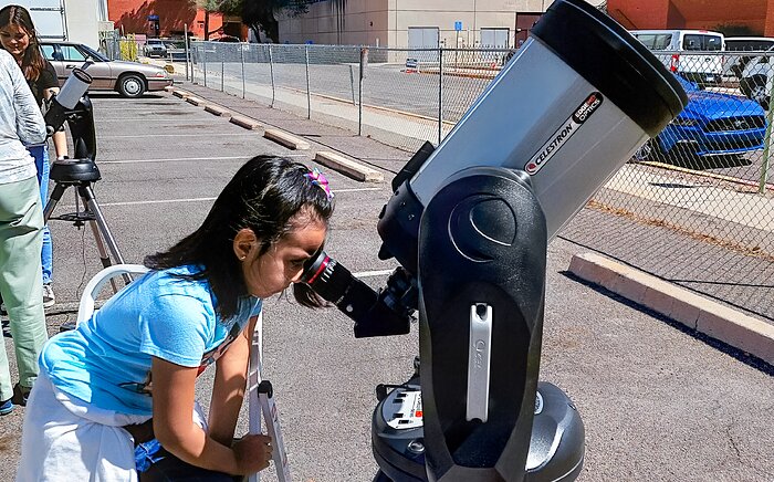 Solar Observing at Tucson Festival of Books 2022
