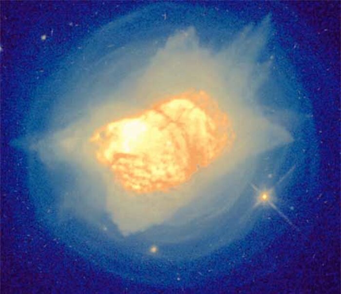 HST image of NGC 7027