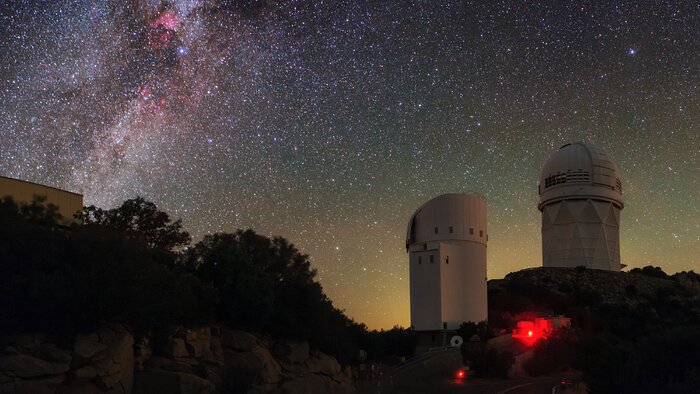 Luces rojas en Kitt Peak