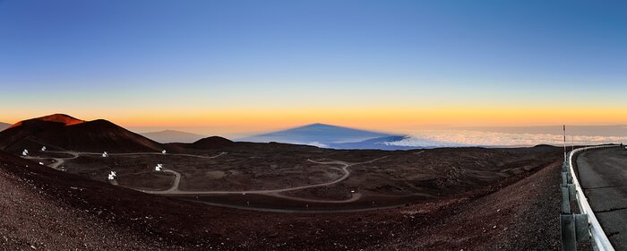 Maunakea’s Shadow