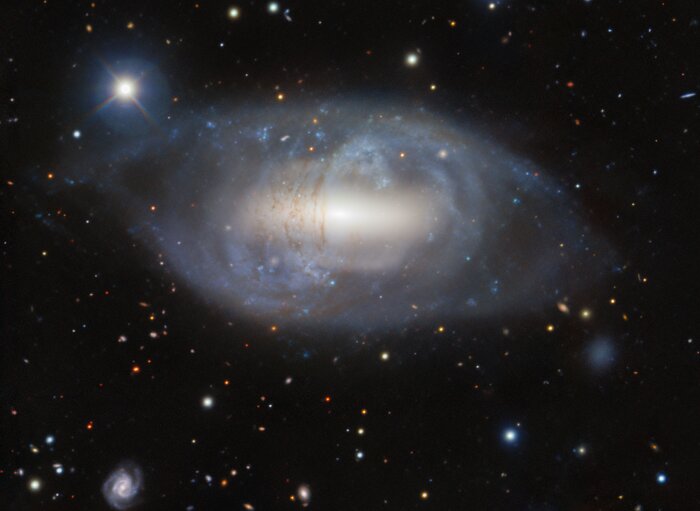 NGC 2685: Una hélice en el cielo