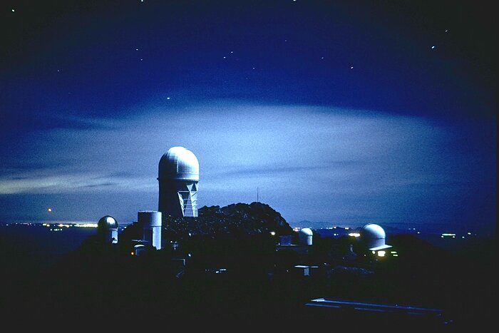 Kitt Peak at night