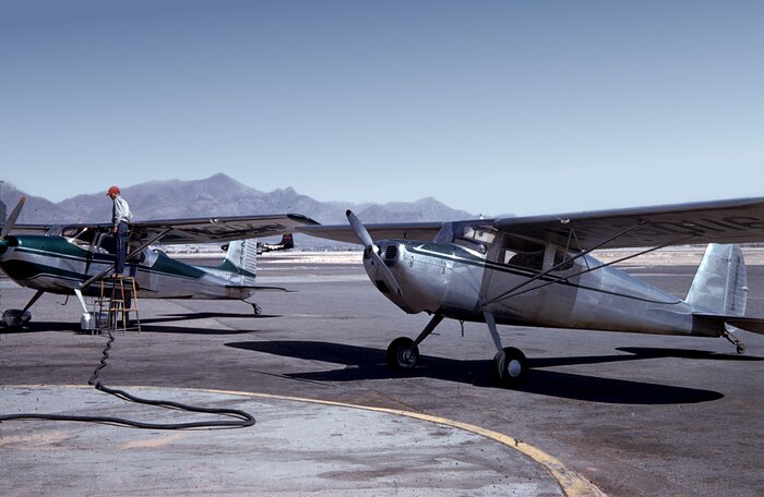 Cessna 140, early flight survey