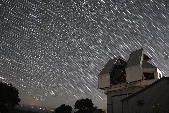 Star trails over the WIYN 3.5-meter Telescope