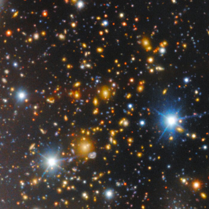 Galaxy Cluster in the Antlia Cluster