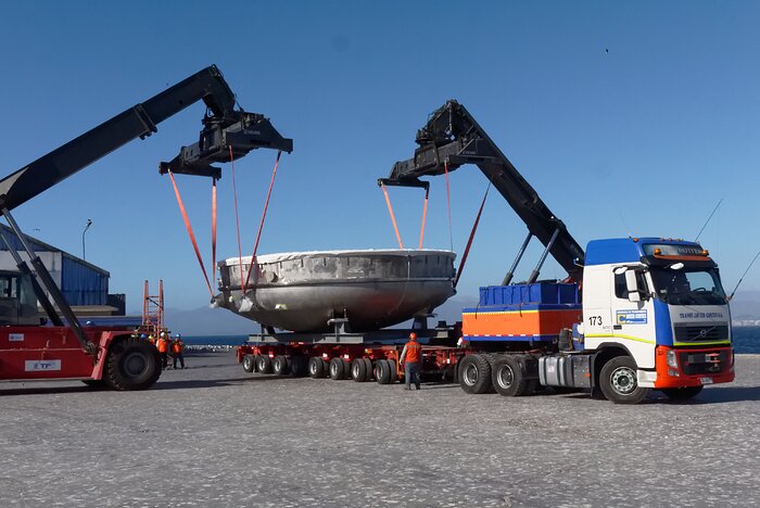 Coating Chamber Arrives in Chile