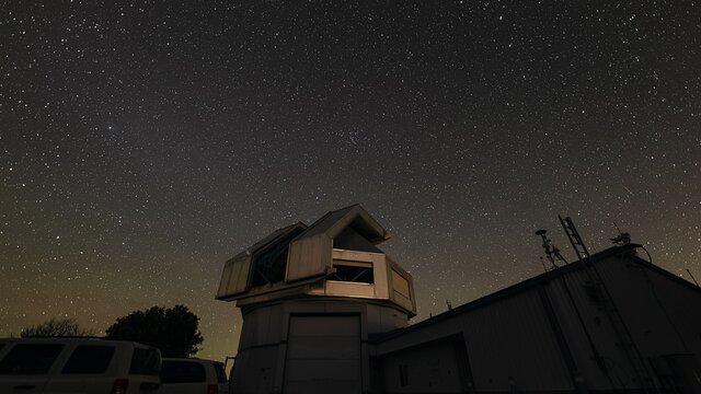 WIYN 3.5-meter telescope Timelapse Video