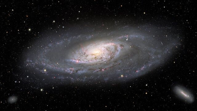 CosmoView Episode 24: Unrivaled View of Galaxy Messier 106
