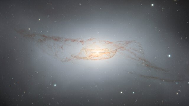 Pan on NGC 4753